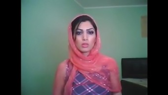Aisha Pakistani Cam