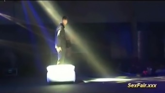 Flexible Lapdance On Venus Show Stage