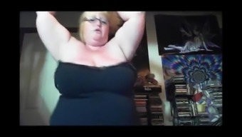Bbw Dancing Playing For Us!Pre