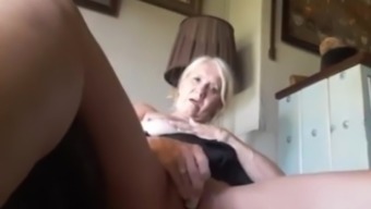 Grandma Kelly Masturbates As If She Is 18