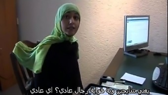 Moroccan Tramp Jamila Made An Effort To Try Lesbian Intercourse Along With Dutch Love(Arabic Heading)