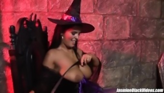 Stacey Saran Foursome Sex With Jasmine Black In A Dungeon