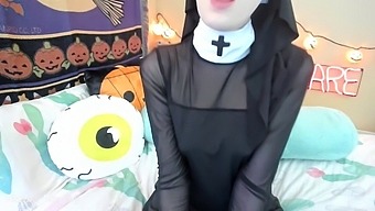 Nun Loves Spanks And Fisting