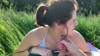 Public Blowjob - People Walk And Drive By - I Cum In Her Mouth