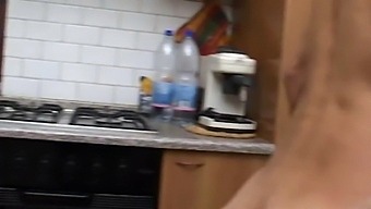 Amateur Sex In The Kitchen With Her Friend