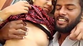 Kannada Desi College Lovers Have Outdoor Sex