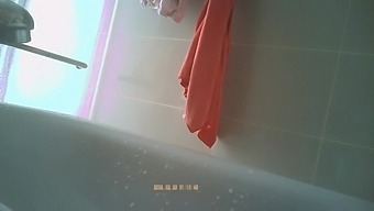 Nerdy Asian Naked In De Shower