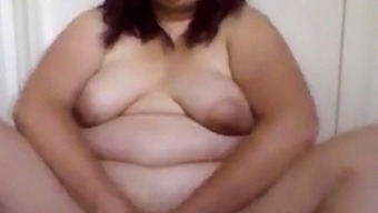 Chubby Girl With Amazing Small Breasts 1 - Cassianobr