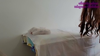 Orgasm In A Real Massage Session