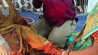 Desi Indian Motion Picture - Realizing Desi Sex Videos Of Nokar Malkin And Mom Group Sex