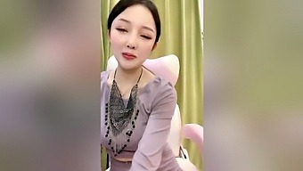 Homemade Video Of A Chinese Girl Pleasure Herself In Public