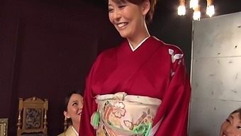 Japanese Orgy With Friendly Group And Kimono Party