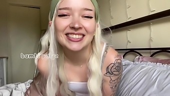 Watch An Amateur Teen (18+) Get Friendly On Webcam